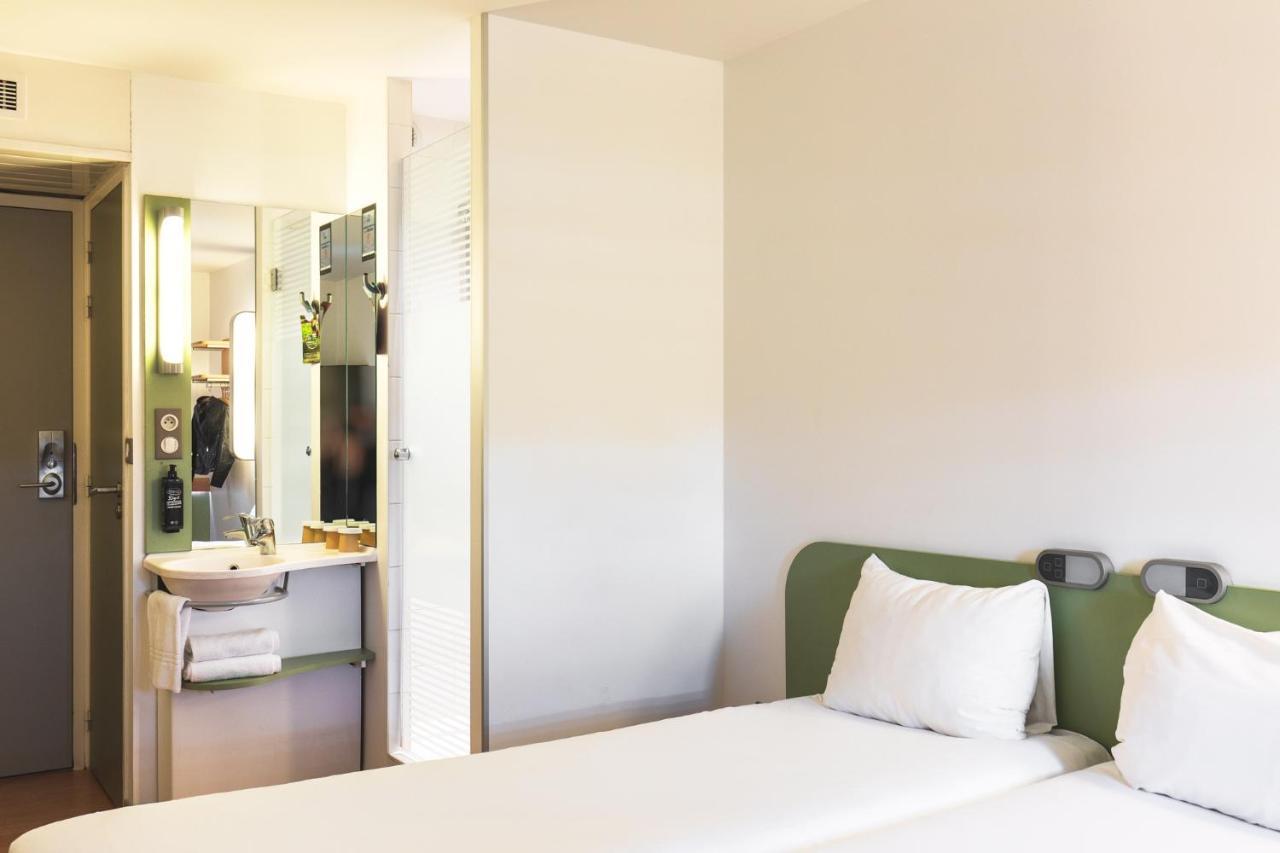 ibis budget Lyon Centre Confluence Eksteriør billede