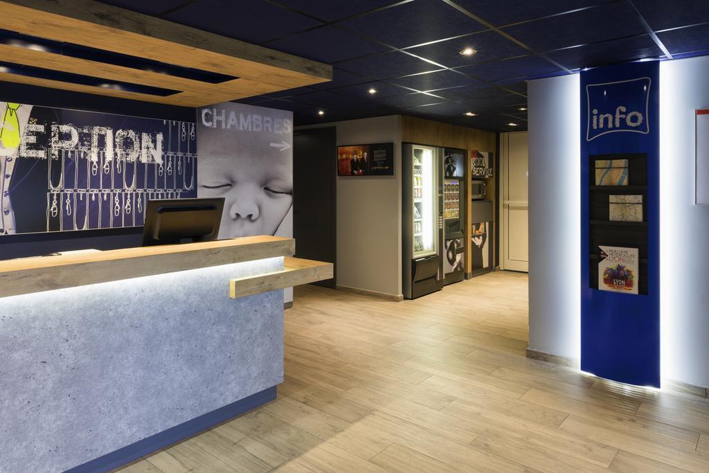 ibis budget Lyon Centre Confluence Eksteriør billede