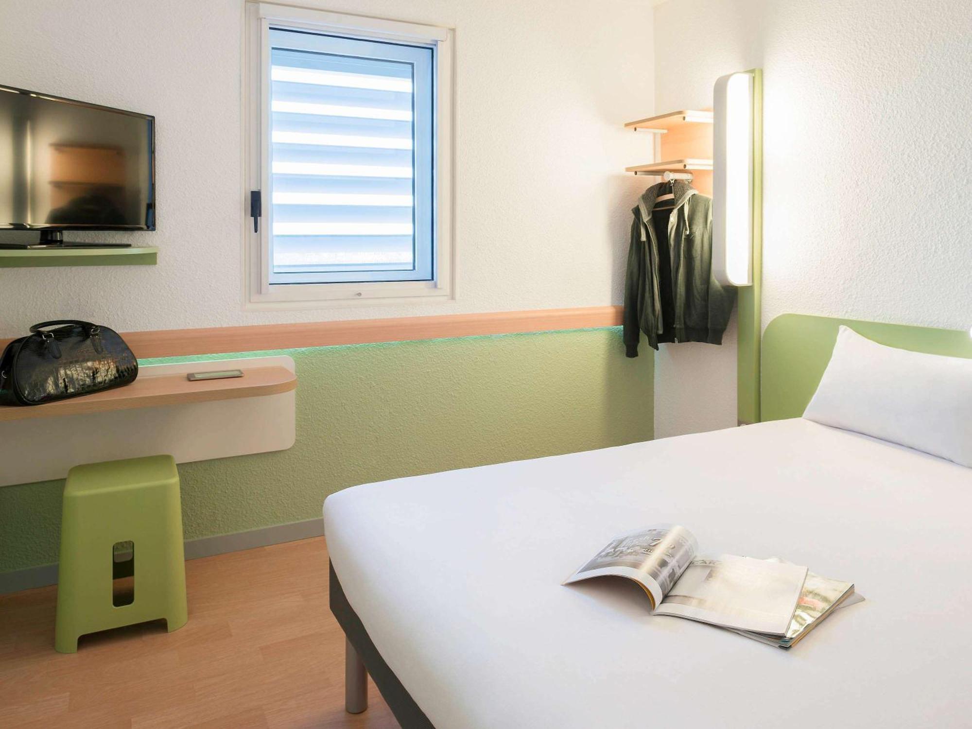 ibis budget Lyon Centre Confluence Eksteriør billede