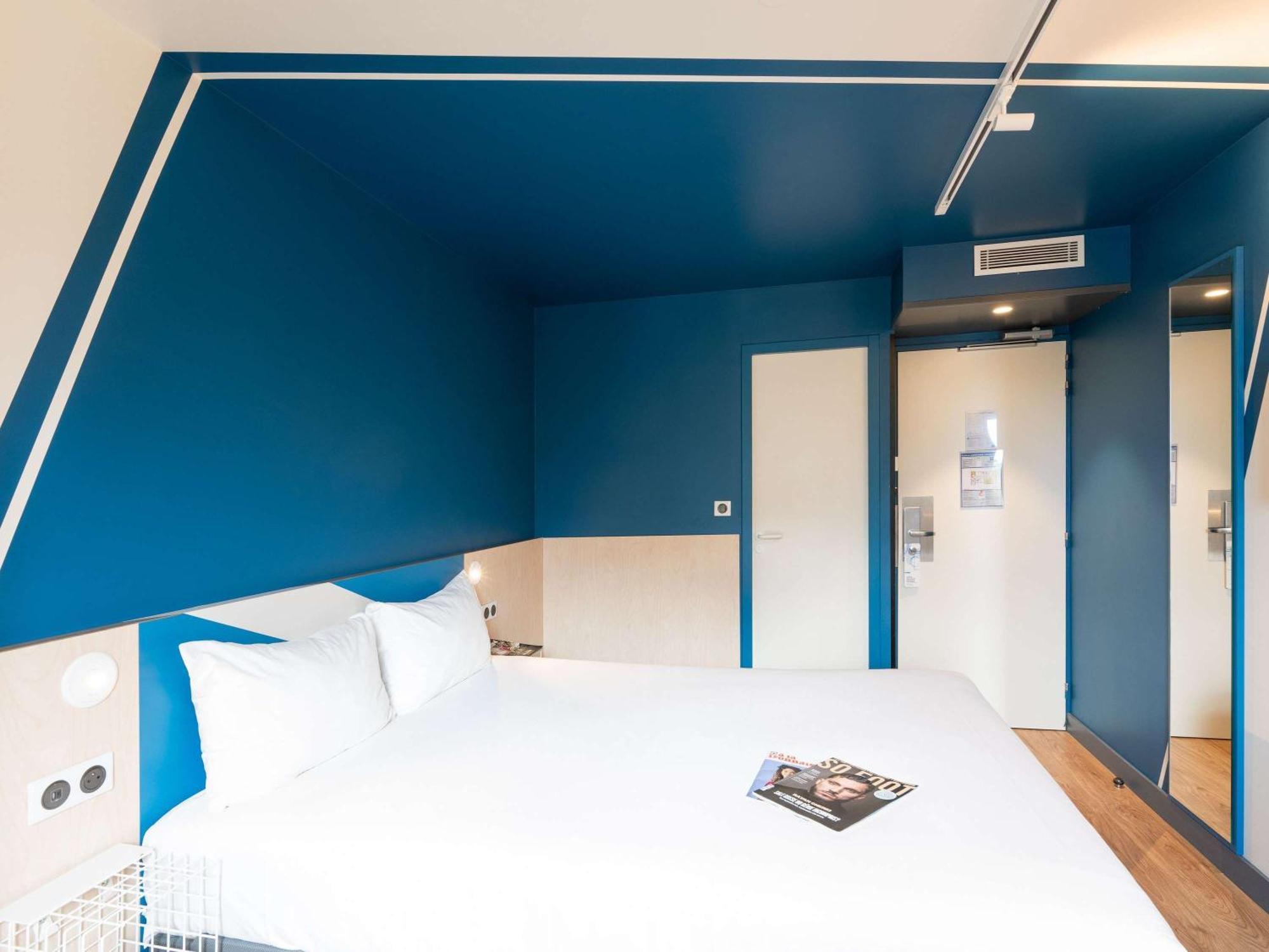 ibis budget Lyon Centre Confluence Eksteriør billede