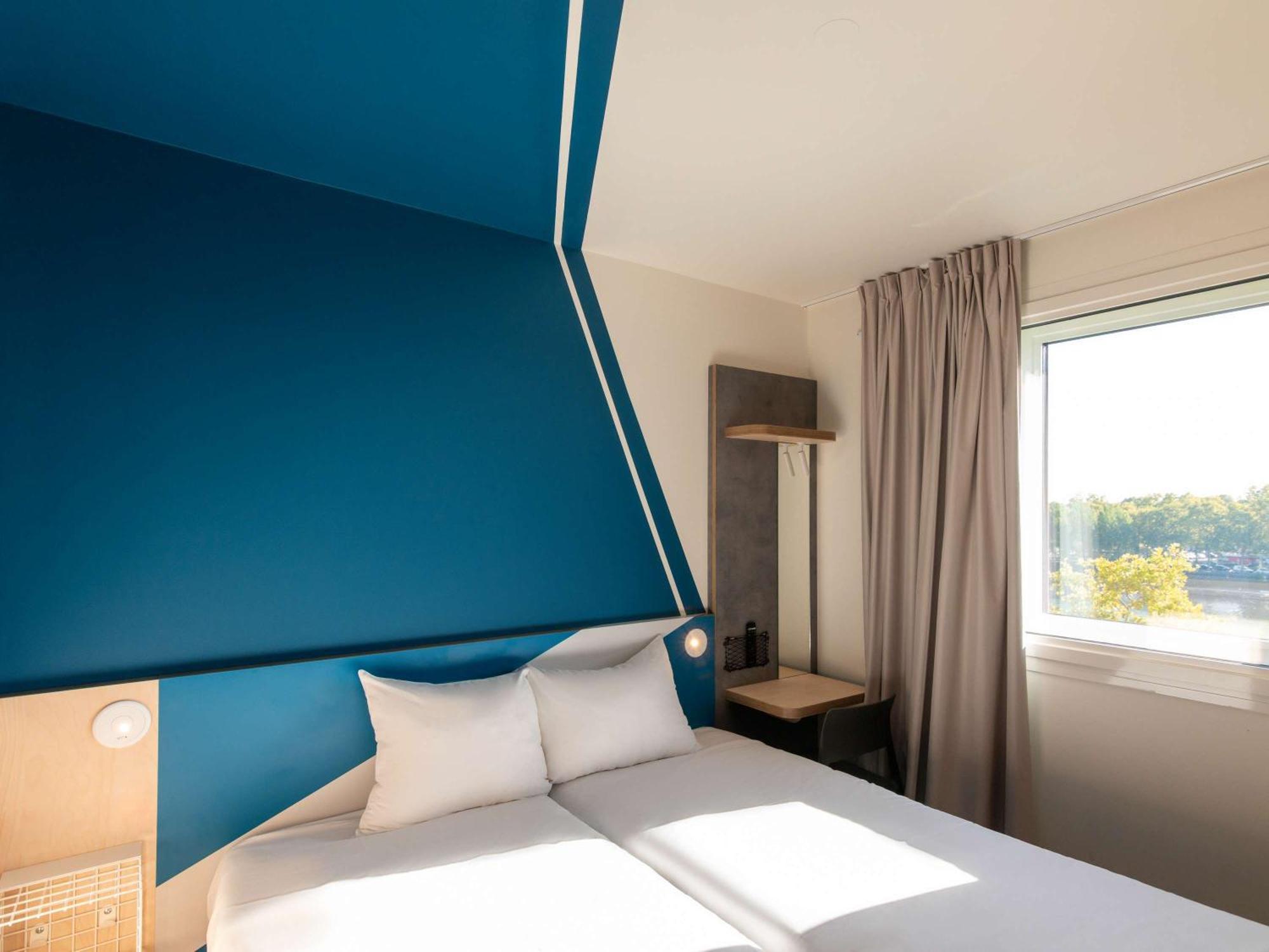 ibis budget Lyon Centre Confluence Eksteriør billede